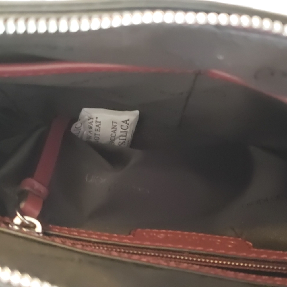Calvin Klein Bella Adjustable Crossbody - Picture 7 of 17